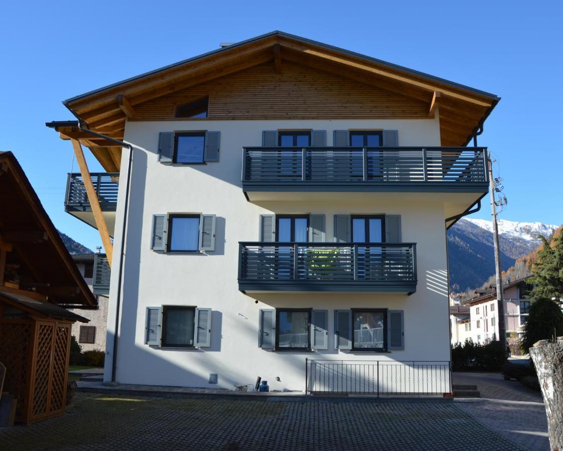 Apartmán Casa Olivati Pellizzano Exteriér fotografie